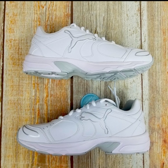 Puma Axis SL Size 7 Sneakers - Picture 2 of 8